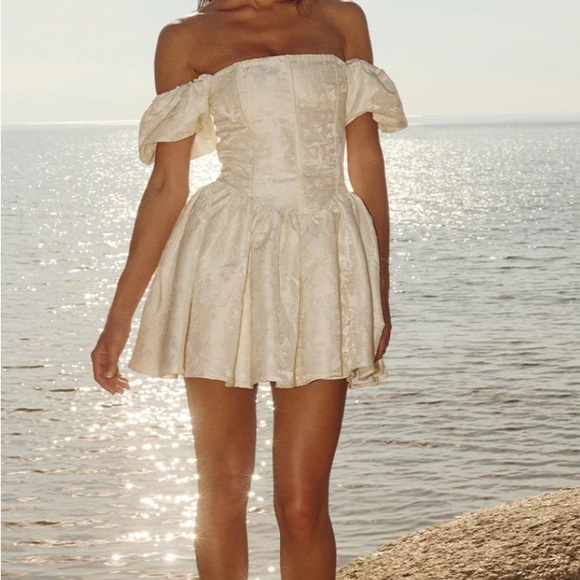 Jaus Dresses & Skirts - Eloide mini dress Off-Shoulder Ivory Jacquard Dress JAUS